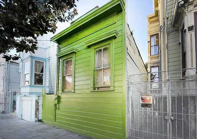 Homes for sale in San Francisco, CA | 1180 Florida St, San Francisco, CA 94110 | MLS# ML82052178