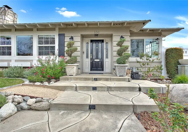 3rd image of 156 S Country Club Rd, Glendora, CA 91741 | MLS# PW26137449