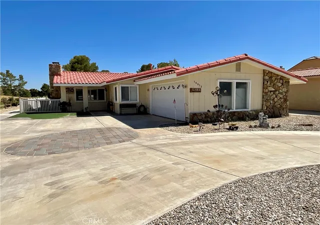 2nd image of 14913 Blue Grass, Helendale, CA 92342 | MLS# CV26138472