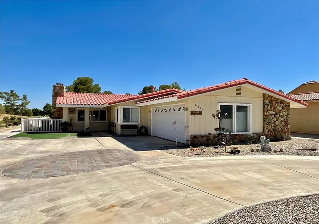 3rd image of 14913 Blue Grass, Helendale, CA 92342 | MLS# CV26138472