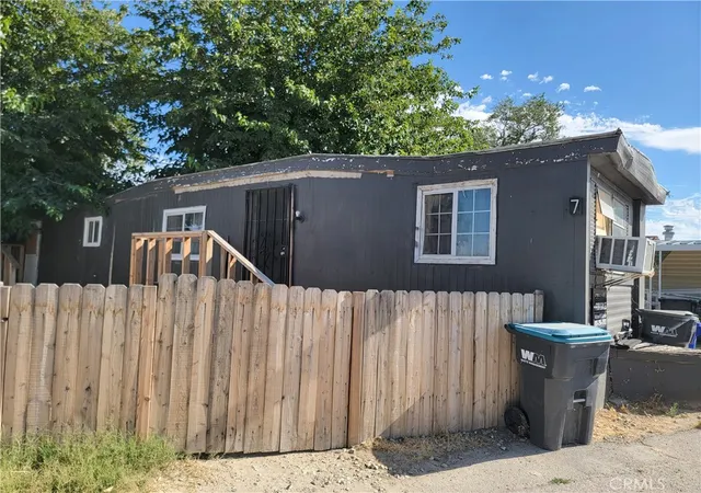 Homes for sale in Lancaster, CA | 45541 30th St East #7, Lancaster, CA 93535 | MLS# SR26137728