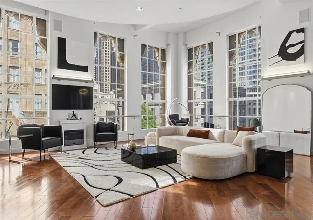 4th image of 950 6Th Ave, San Diego, CA 92101