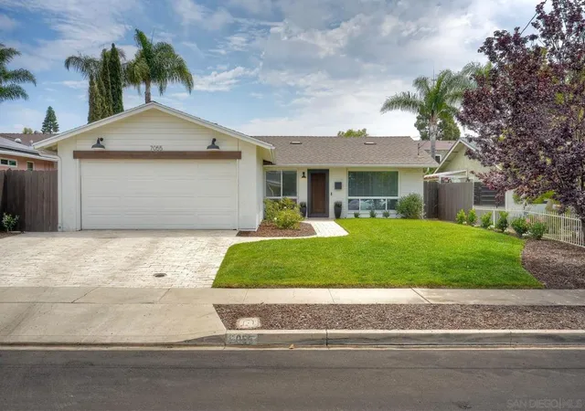 Photo 2 of Sale Pending at 7055 Whipple, San Diego, CA 92122 | MLS# 260015394SD | Listing updated on 2026-07-02