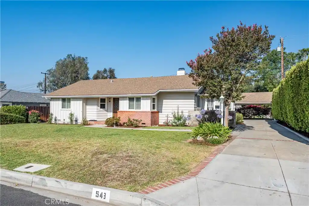 Photo 1 of Single family home for sale at 543 Ranch Ln, Glendora, CA 91741 | MLS# CV26135583 | Listing updated on 2026-10-16