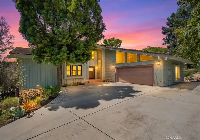 Photo 1 of Sale Pending at 2248 Mil Sorpresas, Fallbrook, CA 92028 | MLS# ND26137633 | Listing updated on 2026-10-05