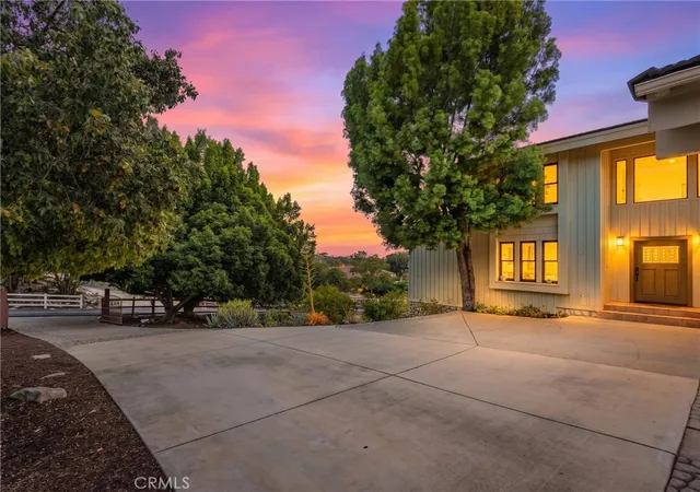 Photo 2 of Sale Pending at 2248 Mil Sorpresas, Fallbrook, CA 92028 | MLS# ND26137633 | Listing updated on 2026-10-05