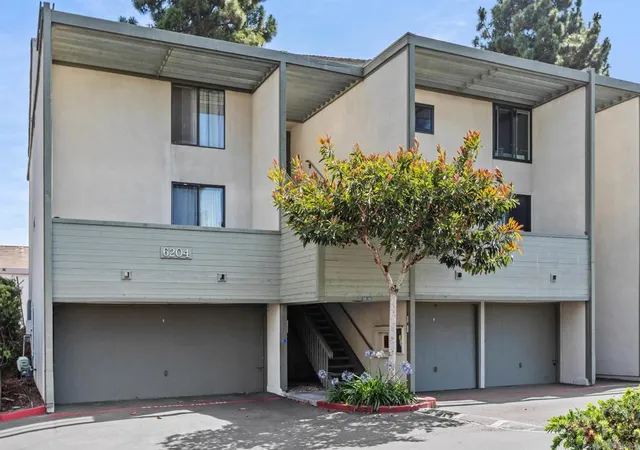 Homes for sale in San Diego, CA | 6204 Agee St, San Diego, CA 92122
