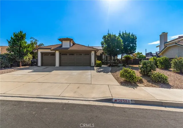 Homes for sale in Murrieta, CA | 39394 Via Monserate, Murrieta, CA 92563 | MLS# TR26137838