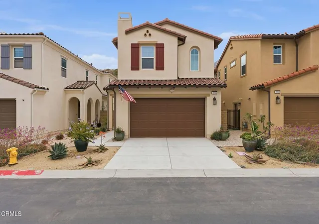 Homes for sale in Camarillo, CA | 392 Fraser Point, Camarillo, CA 93012 | MLS# V1-37206