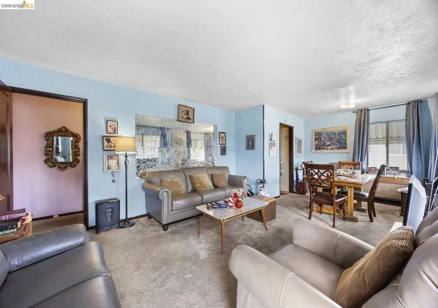 3rd image of 9527 Coral Rd, Oakland, CA 94603 | MLS# 41139547