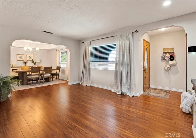 4th image of 19075 Bay Meadows, Apple Valley, CA 92308 | MLS# HD26137740