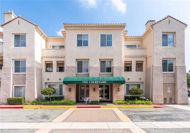 3rd image of 130 S Barranca, West Covina, CA 91791