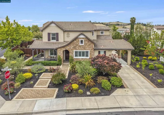 Photo 1 of Single family home for sale at 2151 Carmenere St, Danville, CA 94506 | MLS# 41139564 | Listing updated on 2026-09-17