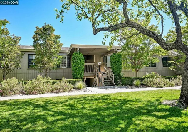 2nd image of 1601 Canyonwood Ct #8, Walnut Creek, CA 94595 | MLS# 41139569