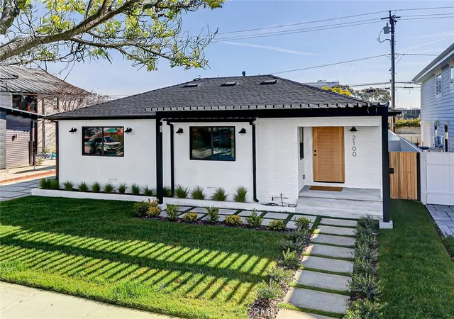 Homes for sale in Manhattan Beach, CA | 2100 Wendy Wy, Manhattan Beach, CA 90266 | MLS# SB26138683
