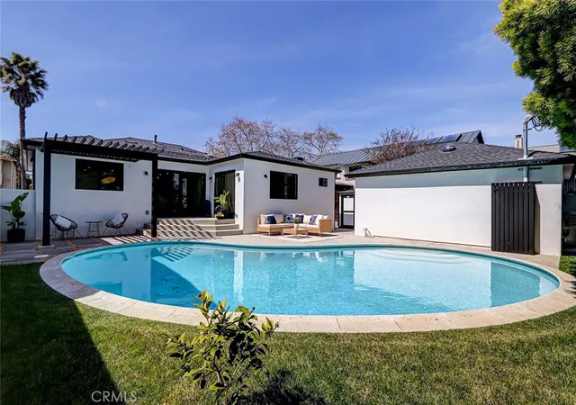 Homes for sale in Manhattan Beach, CA | 2100 Wendy Wy, Manhattan Beach, CA 90266 | MLS# SB26138683