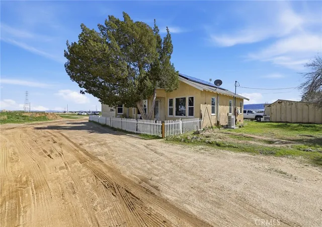 1st image of 9200 W W Avenue H, Lancaster, CA 93536 | MLS# SR26138728