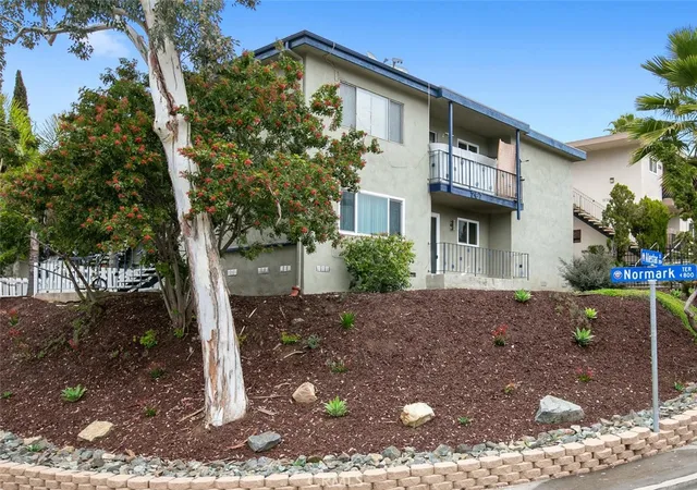 Photo 1 of Sale Pending at 267 Alestar, Vista, CA 92084 | MLS# ND26137762 | Listing updated on 2026-10-08