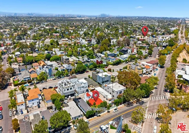 4th image of 521 Venice Wy, Venice, CA 90291 | MLS# 26841919