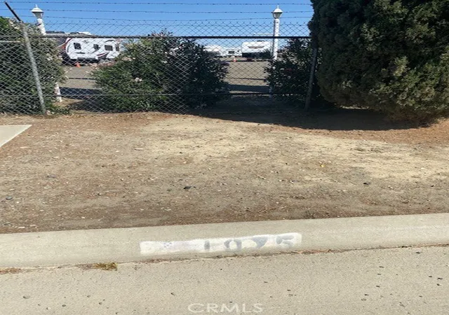 Homes for sale in Coalinga, CA | 1075 W Elm Ave, Coalinga, CA 93210 | MLS# FR26138698