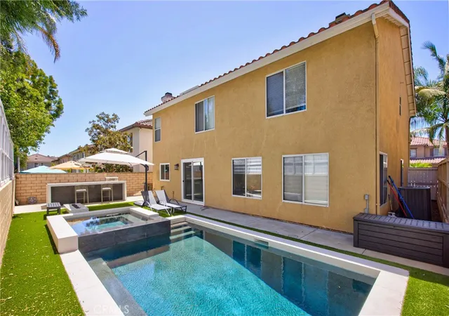 Homes for sale in Rancho Santa Margarita, CA | 18 Via Pelayo, Rancho Santa Margarita, CA 92688 | MLS# OC26138703