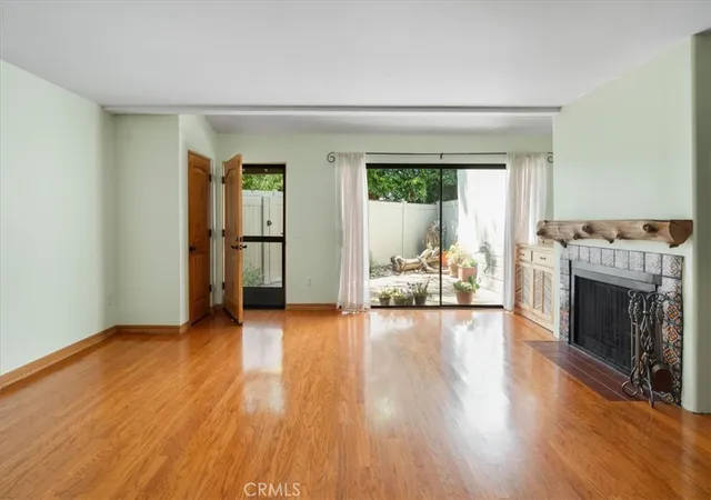 Homes for sale in Agoura Hills, CA | 5249 Colodny #8, Agoura Hills, CA 91301 | MLS# SR26138524