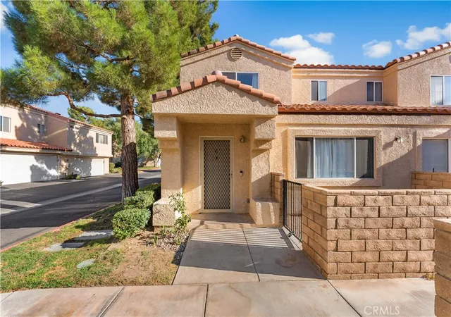 4th image of 43465 30Th W, Lancaster, CA 93536 | MLS# SR26138667