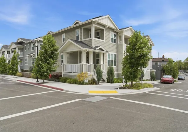 Homes for sale in Belmont, CA | 888 Broadway, Belmont, CA 94002 | MLS# ML82052223