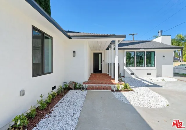 4th image of 4955 Woodman Ave, Sherman Oaks, CA 91423 | MLS# 26852253