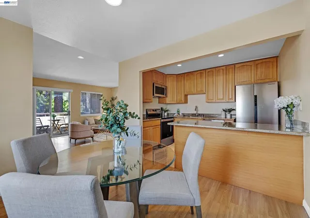 1st image of 1029 Cheryl Ann Cir #67, Hayward, CA 94544 | MLS# 41139573