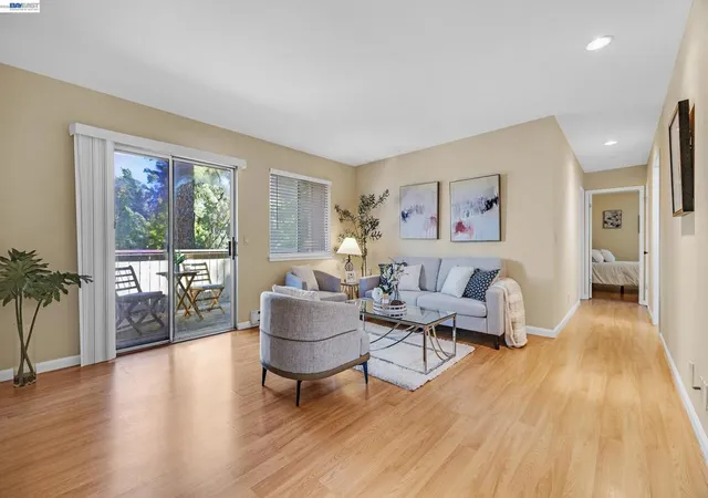 2nd image of 1029 Cheryl Ann Cir #67, Hayward, CA 94544 | MLS# 41139573