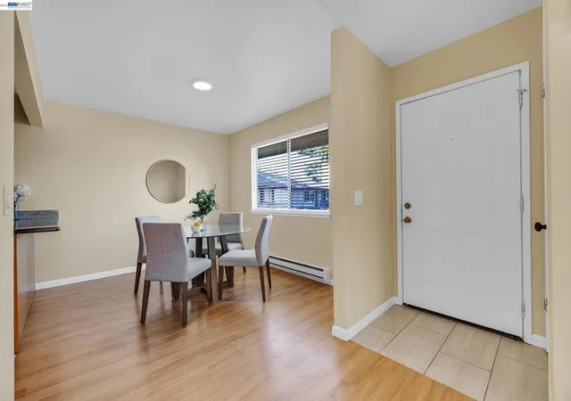 4th image of 1029 Cheryl Ann Cir, Hayward, CA 94544