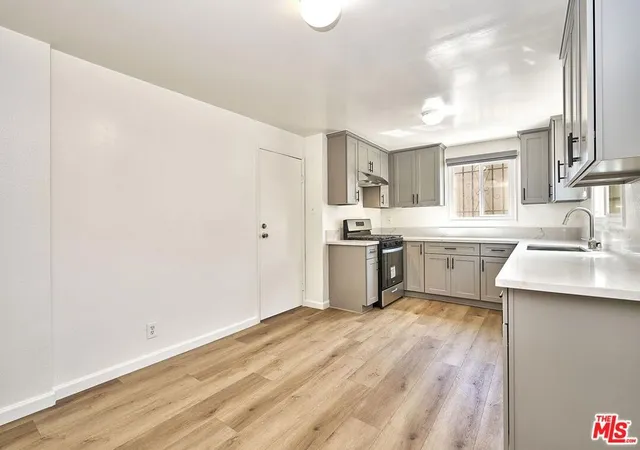 Photo 3 of Single family home for sale at 2194 Venice Blvd, Los Angeles, CA 90006 | MLS# 26851787 | Listing updated on 2026-07-03