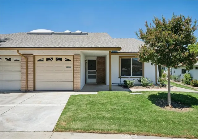 1st image of 19311 Oak Crossing Rd, Newhall, CA 91321 | MLS# SR26138720