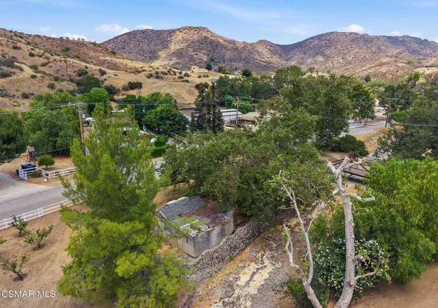 Homes for sale in Agoura Hills, CA | 31028 Lobo Canyon Rd, Agoura Hills, CA 91301 | MLS# 226003000
