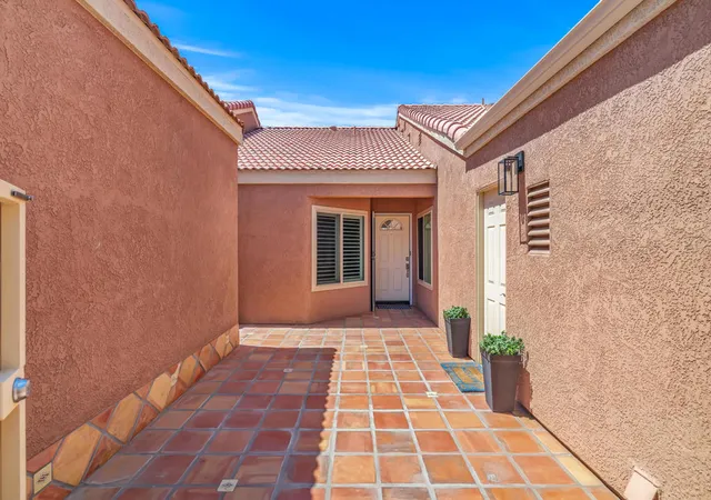 Listing Photo 1 - Condo for sale in building located at 76900 Ascalon Ave, Palm Desert, CA 92211 - Unit #