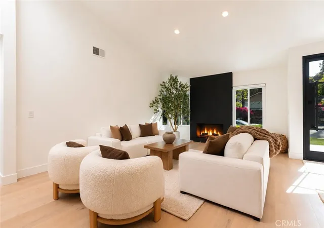 Homes for sale in Del Mar, CA | 13297 Portofino, Del Mar, CA 92014 | MLS# PW26138100