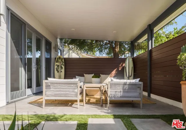 Photo 3 of Single family home for sale at 2536 Pesquera Dr, Los Angeles, CA 90049 | MLS# 26851285 | Listing updated on 2026-07-09