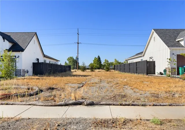 2nd image of 2 Harkness Ct, Chico, CA 95973 | MLS# SN26137699