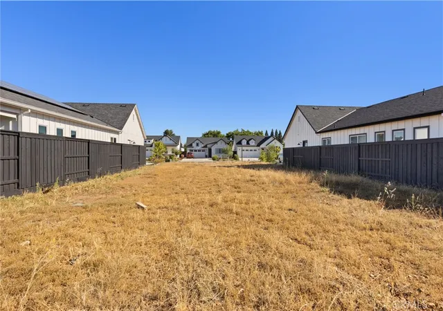 3rd image of 2 Harkness Ct, Chico, CA 95973 | MLS# SN26137699