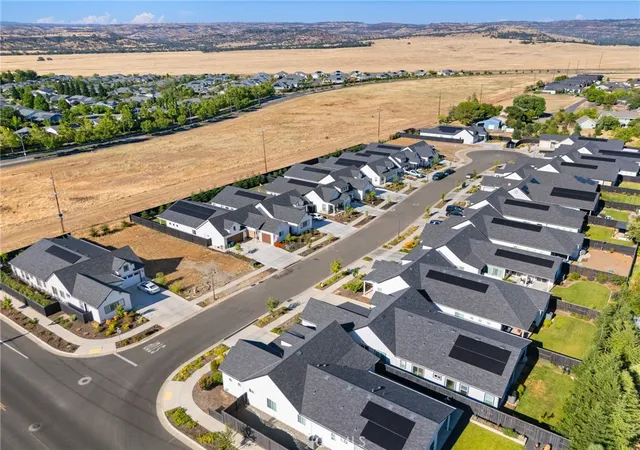 5th image of 2 Harkness Ct, Chico, CA 95973 | MLS# SN26137699