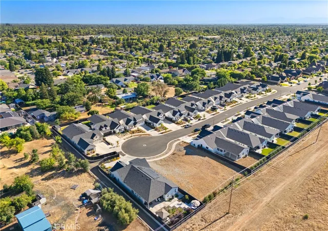 9th image of 11 Harkness Ct, Chico, CA 95973 | MLS# SN26138915