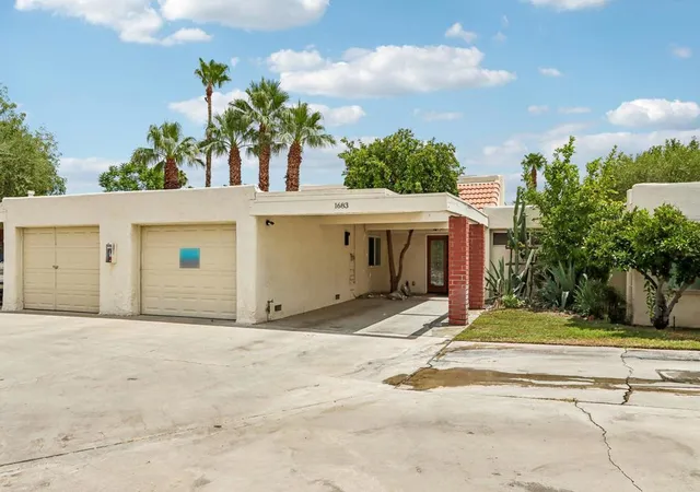Homes for sale in Palm Springs, CA | 1683 Tam O Shanter Plz, Palm Springs, CA 92264 | MLS# 219149630DA