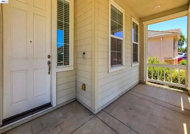 4th image of 1899 River Run Dr, Marysville, CA 95901 | MLS# 41139608