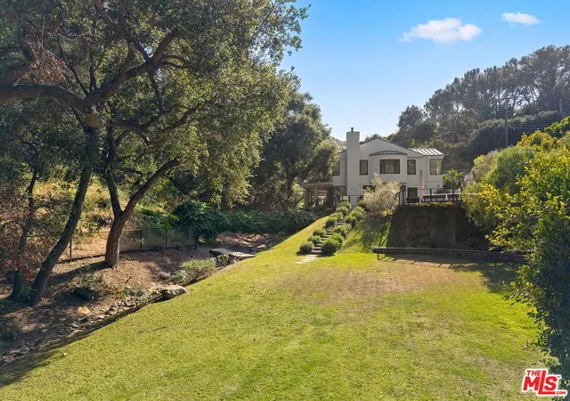 Homes for sale in Malibu, CA | 28222 Via Acero St, Malibu, CA 90265 | MLS# 26852225