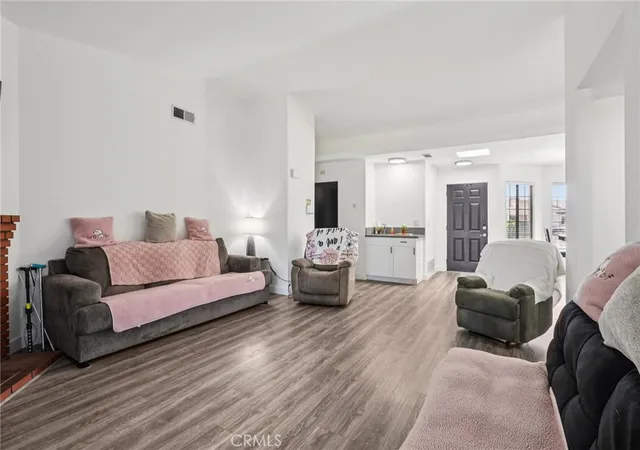 Photo 3 of Single family home for sale at 2534 Beech Tree St, Hemet, CA 92545 | MLS# SW26136671 | Listing updated on 2026-07-05