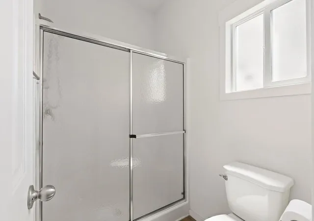 Homes for sale in Vista, CA | 1045 E Vista Way #14, Vista, CA 92084 | MLS# NDP2606124