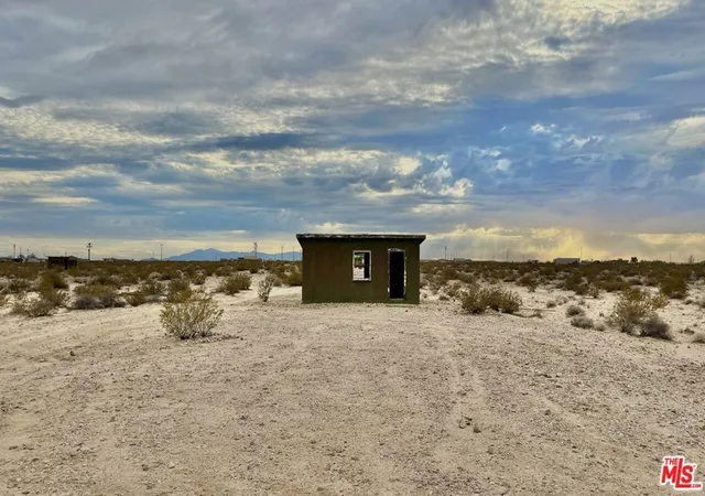 1st image of 1476 Hales Dr, Joshua Tree, CA 92252 | MLS# 26852349