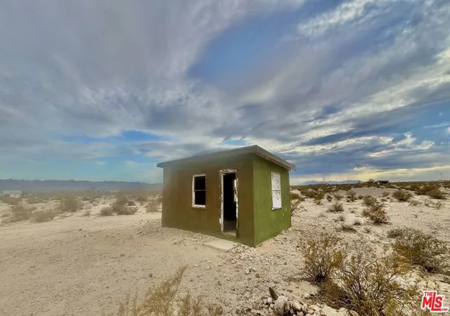 2nd image of 1476 Hales Dr, Joshua Tree, CA 92252 | MLS# 26852349