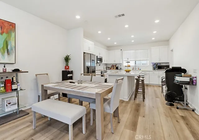 Photo 5 of Townhouse for sale at 789 Vada #5, Chula Vista, CA 91911 | MLS# SB26138532 | Listing updated on 2026-07-10